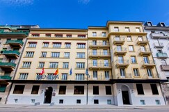 Geneva by Fassbind