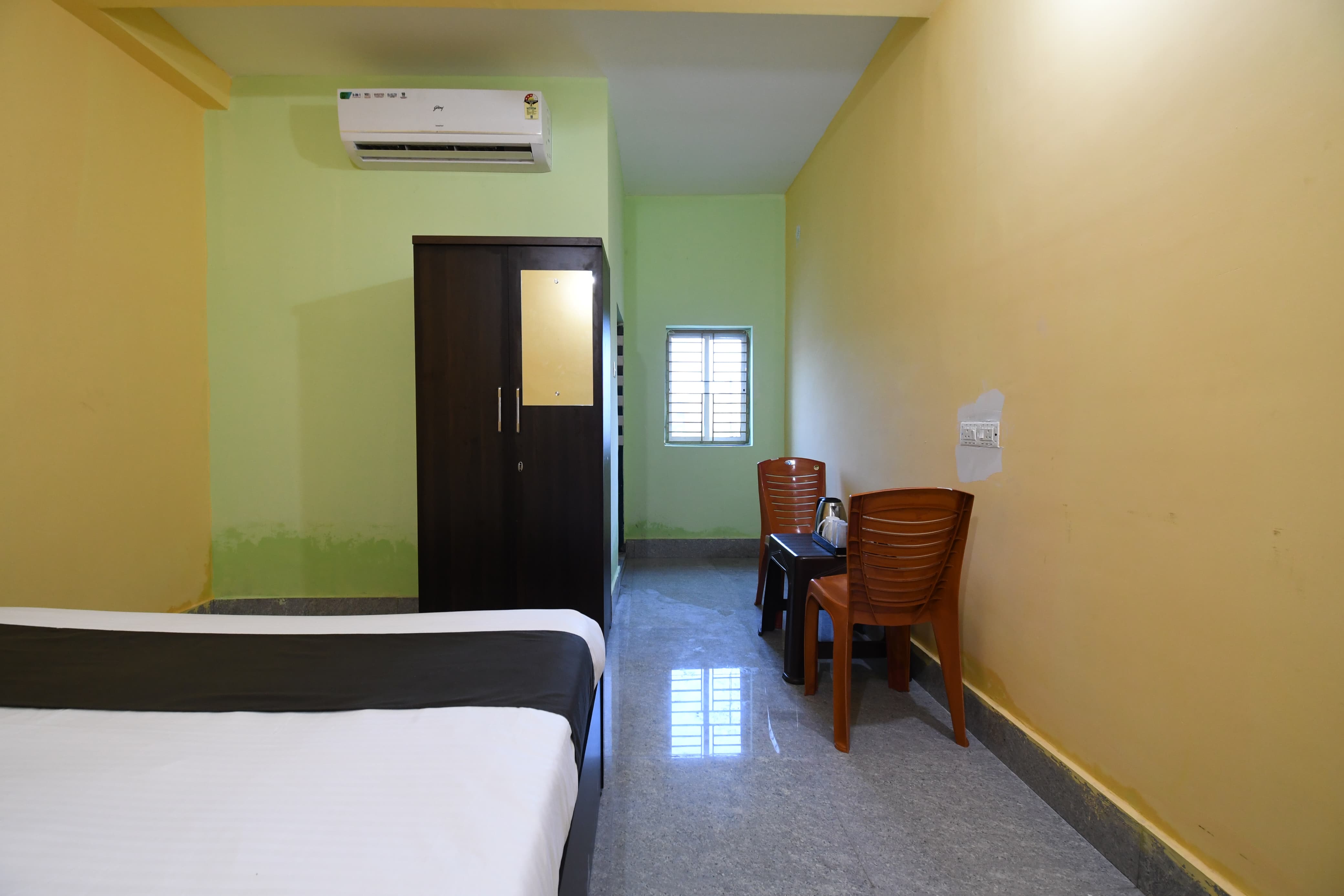 Prava Homestay - Tap to explore photos