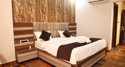 Lotus Infinity Hotel Haridwar by Akshay Room Type - Deluxe Room