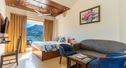 The Lake Heritage@ Bhimtal Lake Room Type - Premium Lake Facing Room with Balcony