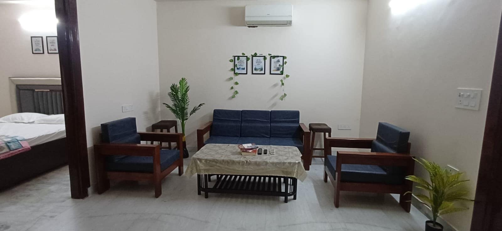 Prakash Bhawan your peaceful stay like your home - Tap to explore photos