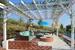 Nature s Nest Meadow