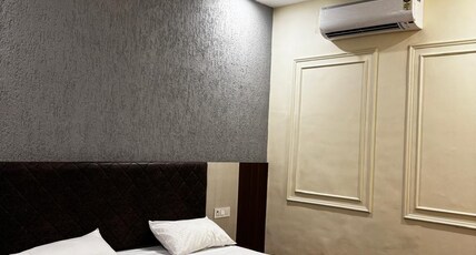 Hotel Paris Bathinda Room Type - Deluxe