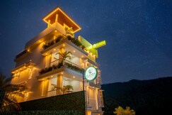 Elanha Resort