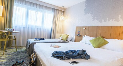 ibis Styles Tours Sud Room Type - Standard Room with 1 double bed and 1 single bed ibis Styles Tours Sud Room Type - Standard Room with 1 double bed and 1 single bed