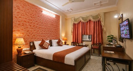 Hotel Indraprastha, Karol Bagh, Delhi Room Type - Deluxe Room