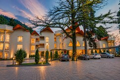 Photos of Hotel Arif Castle
