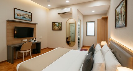 Opus by Hotel Shiv - Green Park Room Type - Executive Room
