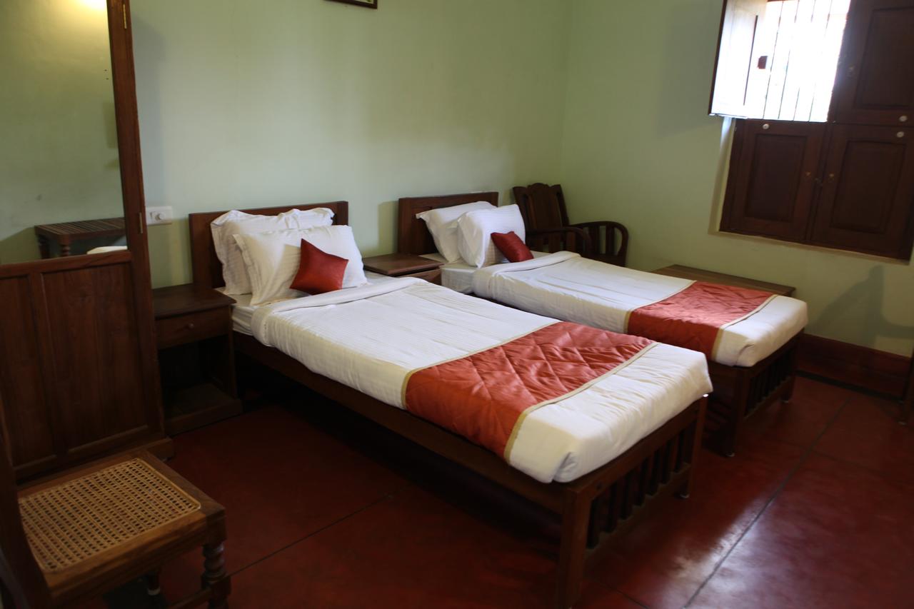 Saradharam Heritage Hotel(Lakshmi Vilas) - Tap to explore photos