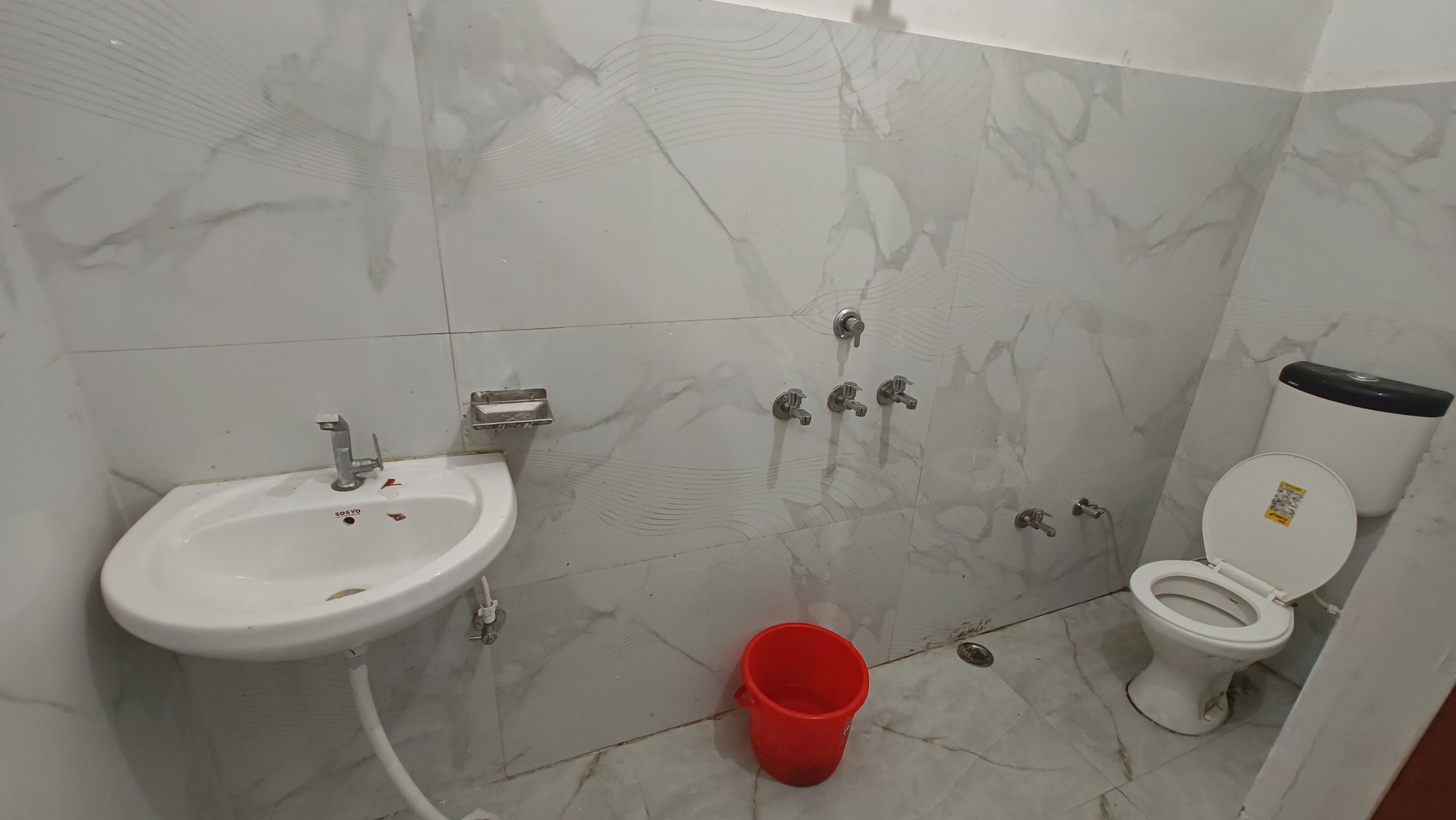 Hotel Harshdeep - Tap to explore photos