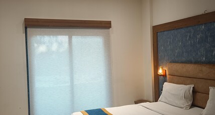 HOTEL UTSAV RADIANCE Room Type - DELUXE AC