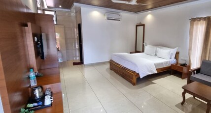 Royal Kasari Resort Mosum Room Type - Courtyard View Room Ac