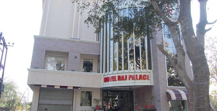Hotel Raj Palace (3km from Bus & Railway Station) - Tap to explore photos