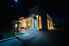 The Narayani Resort & Hotel