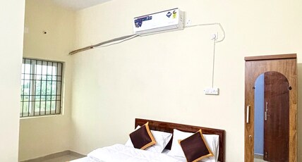 Hotel Far- Inn Room Type - Deluxe Room