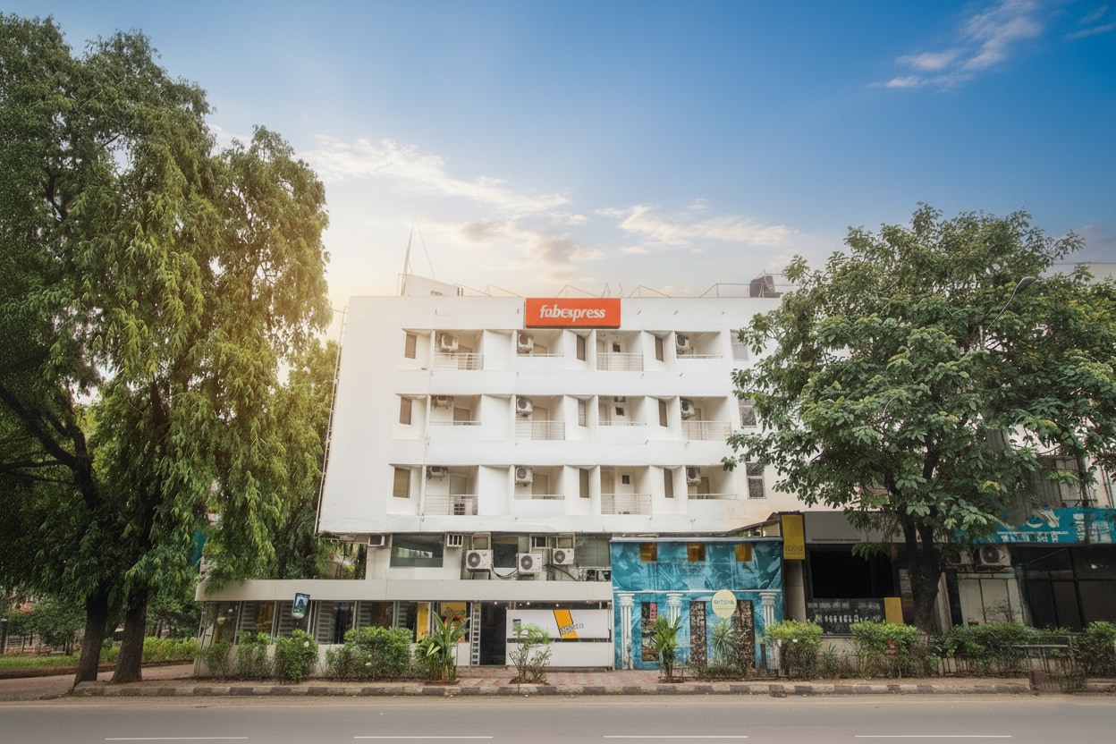 FabHotel Kalyan - Tap to explore photos