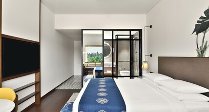 Port Muziris, A Tribute Portfolio Hotel by Marriott, Kochi Room Type - Executive Room, Guest room, 1 King