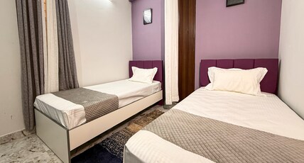 C Suites Bren - HAL Old Airport Road Room Type - Deluxe Twin Room