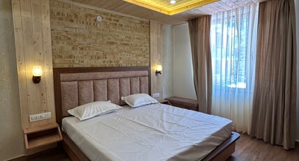 Hotel Vimukti Room Type - Deluxe room