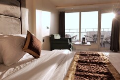 HOTEL BRITE STAR