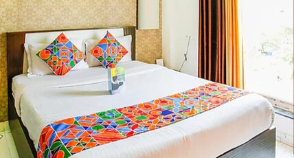 Shree Krishna Stay Room Type - Deluxe AC Room