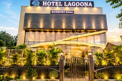 Hotel Lagoona and Banquet Near Pitampura & NSP Metro