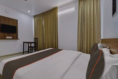 Collection O Salasar Inn