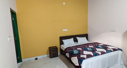 Corbet Hill Center River Home Stay Room Type - Deluxe Room