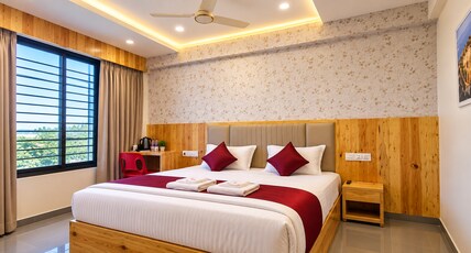 Hotel Omtel Devgarh Room Type - Deluxe Room Ac