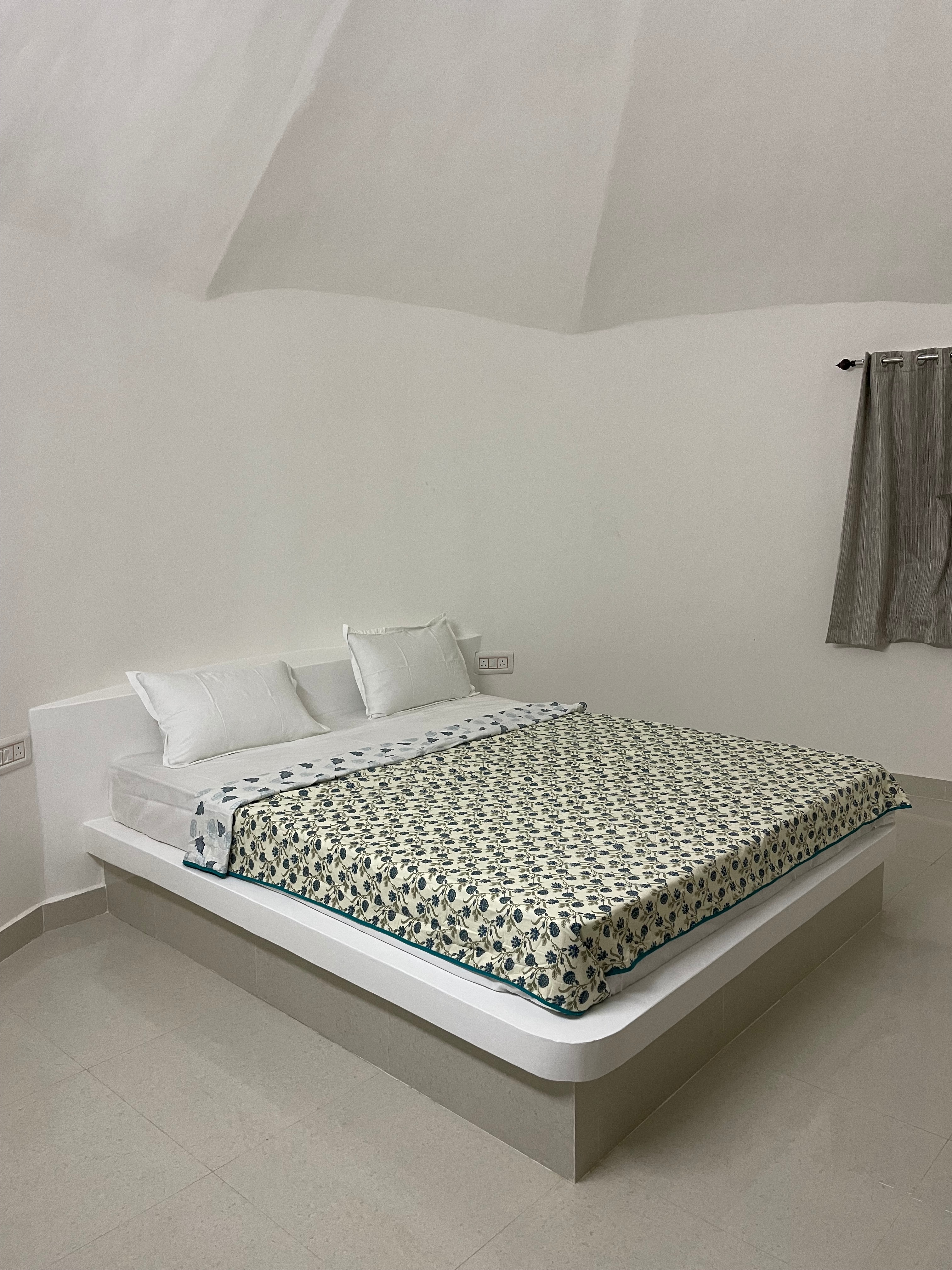 Golden Sands Desert camp,Raisar,Bikaner - Tap to explore photos