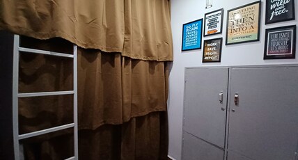 RAINBOW LINING HOSTELS PALOLEM Room Type - 8 Bed Mixed Air-Conditioned Dormitory