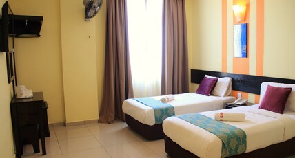 Sun Inns Hotel Pasir Penambang Room Type - Superior Window