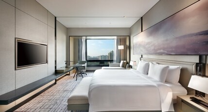 Crowne Plaza Shanghai Pujiang Room Type - 1 King Standard Garden View