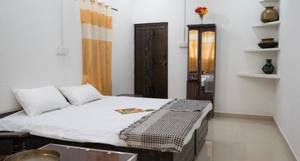 Umed Singh Geeta Room Type - Standard AC Room