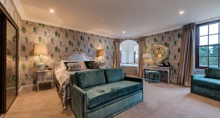 Gleddoch Hotel Spa & Golf, BW Premier Collection Room Type - Suite-1 King Bed, Non-Smoking, Hot Tub, Walk In Shower, Sofabed, Lounge Gleddoch Hotel Spa & Golf, BW Premier Collection Room Type - Suite-1 King Bed, Non-Smoking, Hot Tub, Walk In Shower, Sofabed, Lounge