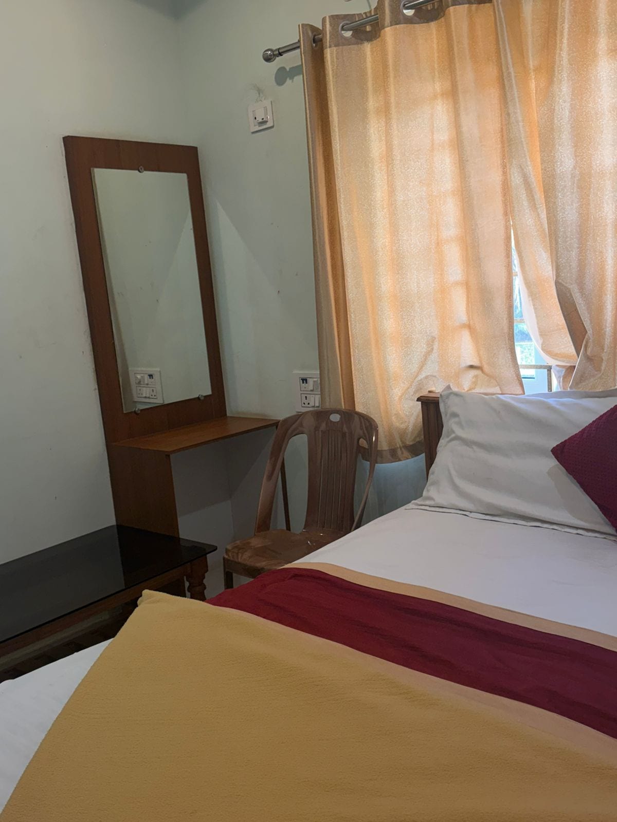 Grand Inn Lodging And Boarding - Tap to explore photos
