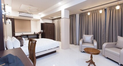 Victoria Paradise Inn Room Type - Executive AC Room