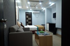 Aditya International, Motihari