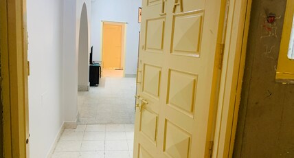 Comfortable 2bhk house with 2AC in city center Room Type - Comfortable 2bhk house with 2AC in city center