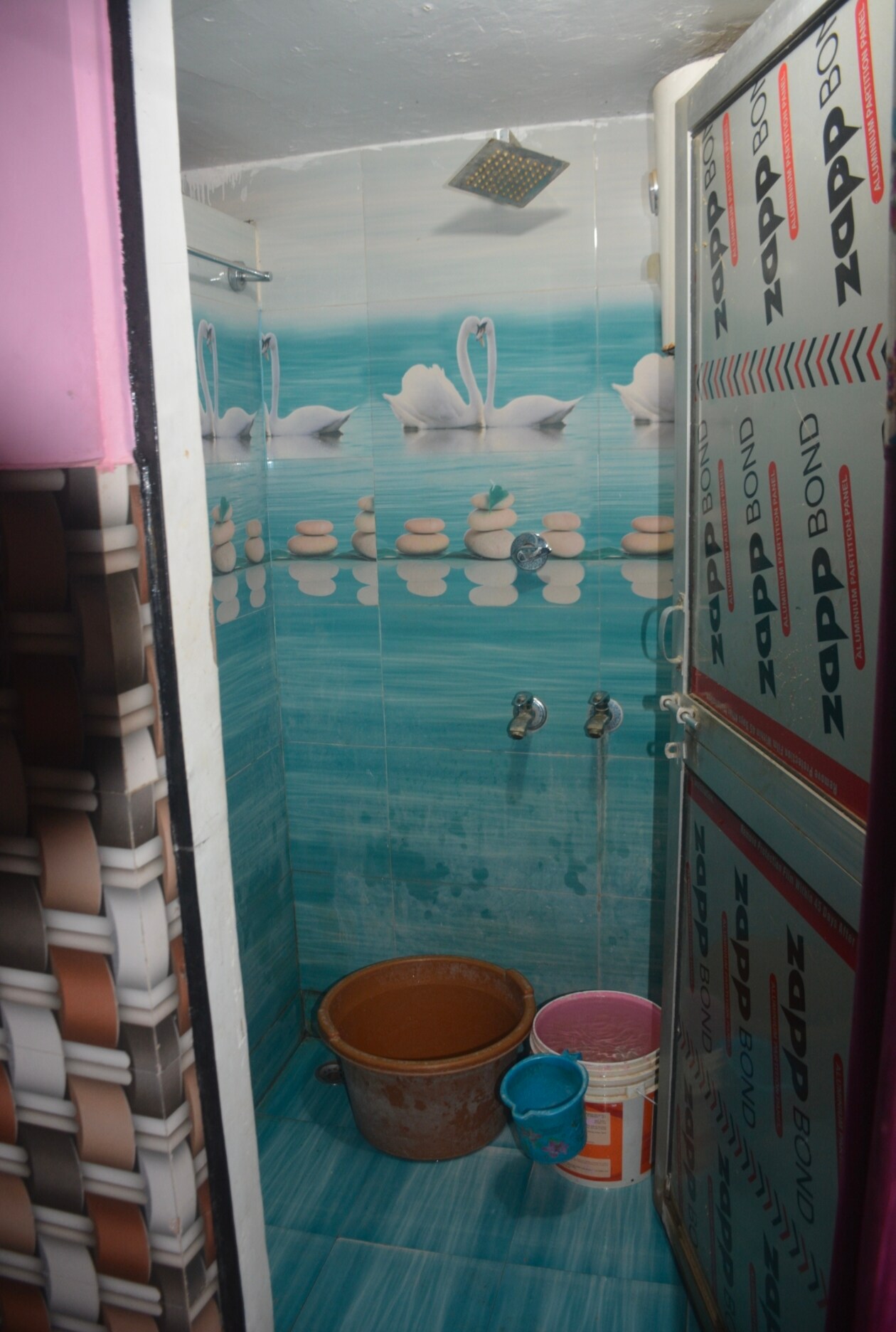 Beena Palace Homestay - Tap to explore photos