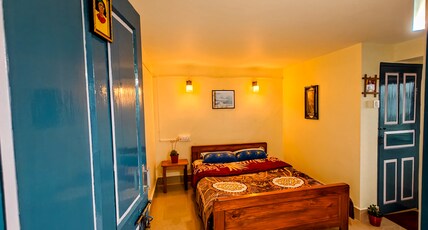 SILENT ECHO FARMSTAY BARA MANGWA Room Type - Double room with mountain view
