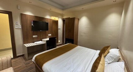 Hotel Jasraj Inn Room Type - PREMIUM ROOM