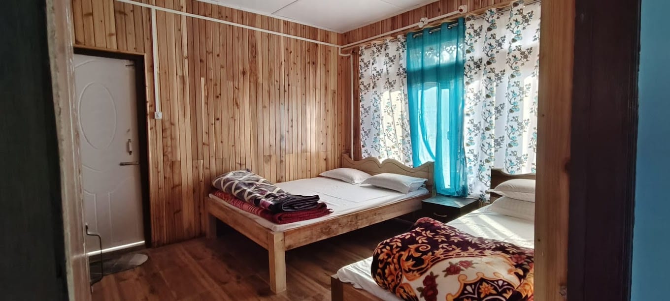 Boonsri Homestay - Tap to explore photos