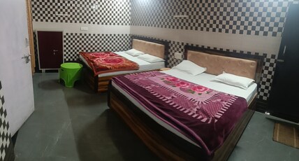 Amar palace Room Type - Bedroom 1