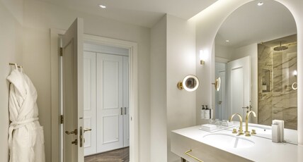 Intercontinental Rome Ambasciatori Palace Room Type - 1 Bedroom Suite Cityside Balcony