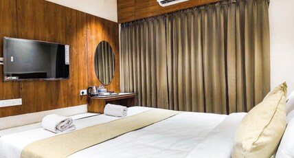Hotel Narayanee Room Type - EXECUTIVE ROOM