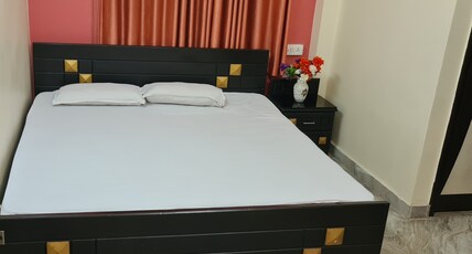 Wahed 4BHK Serviced Apartment Room Type - Standared Room