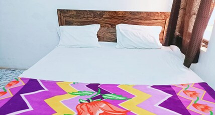 Shri Krishna Shryaashrya Aashram Room Type - Family Ac Room