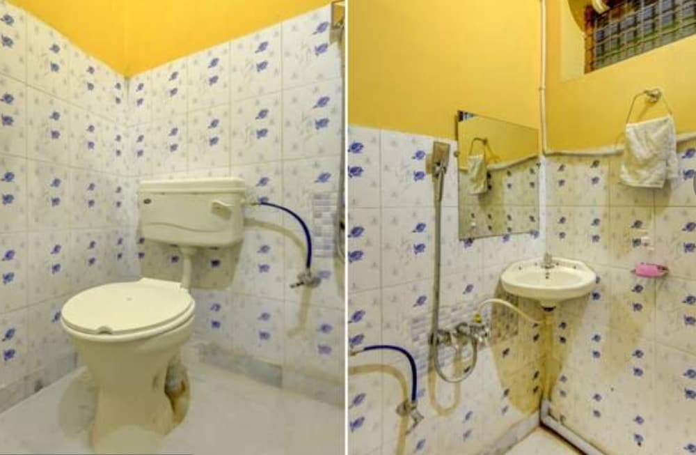 Hotel Moon Light - Tap to explore photos