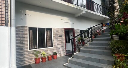 Green Pepper Home Stay Room Type - DELUXE ROOM